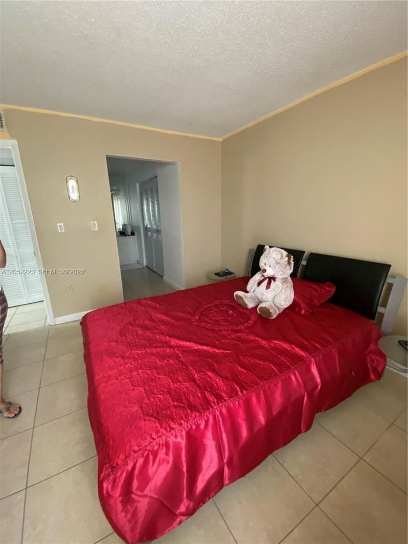 1755 W 60th St , Unit D310, Hialeah, FL 33012 Photo