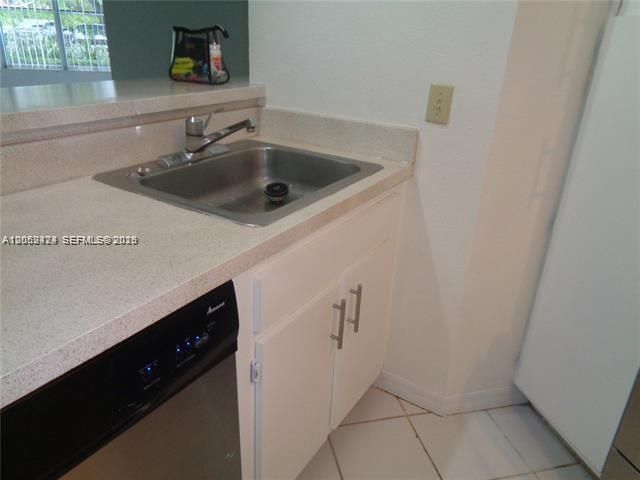 3380 N Pinewalk Dr N , Unit 1116, Margate, FL 33063 Photo