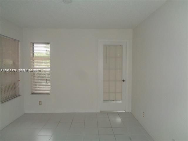 3380 N Pinewalk Dr N , Unit 1116, Margate, FL 33063 Photo