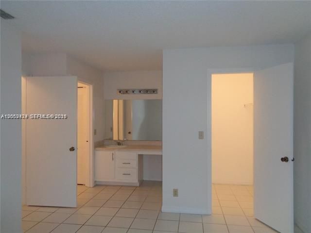 3380 N Pinewalk Dr N , Unit 1116, Margate, FL 33063 Photo