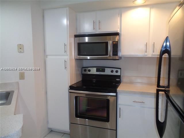 3380 N Pinewalk Dr N , Unit 1116, Margate, FL 33063 Photo