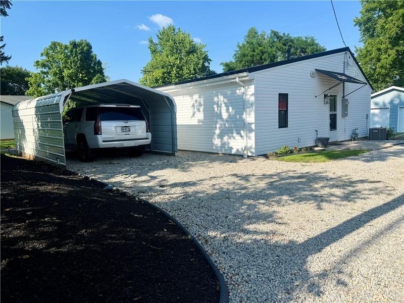40 E 2nd Street, West Alexandria, OH 45381 Photo 5