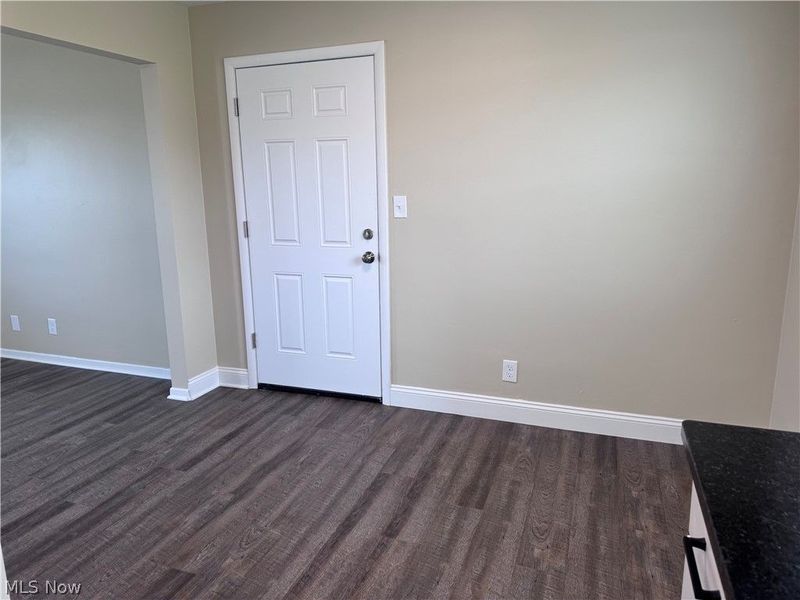 9112 Skypark, Wadsworth, OH 44281 Photo 13