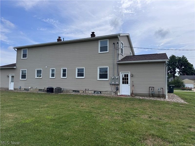 9112 Skypark, Wadsworth, OH 44281 Photo 5