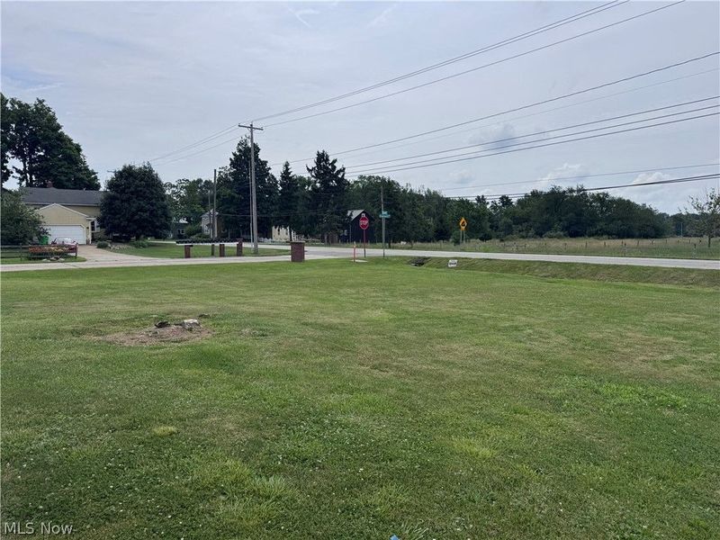 9112 Skypark, Wadsworth, OH 44281 Photo 6