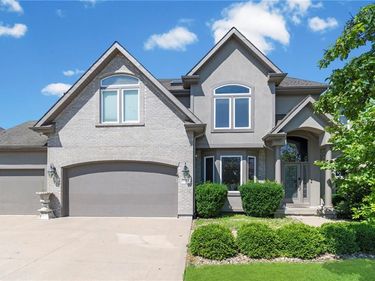 6304 N Kensington Court, Kansas City, MO 64119