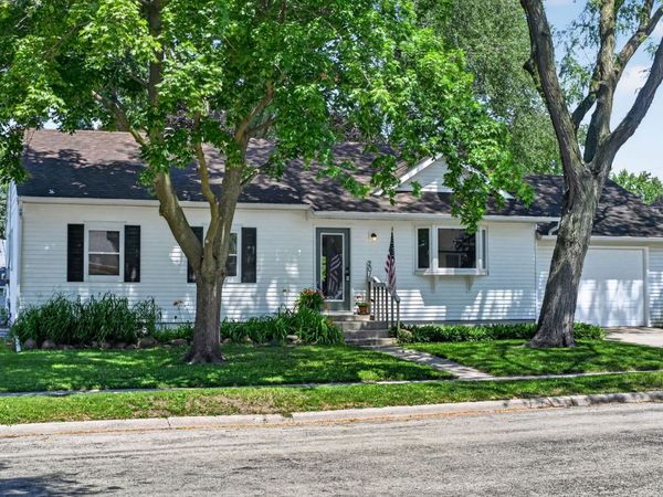 201 Irene Avenue , Rochelle, IL 61068