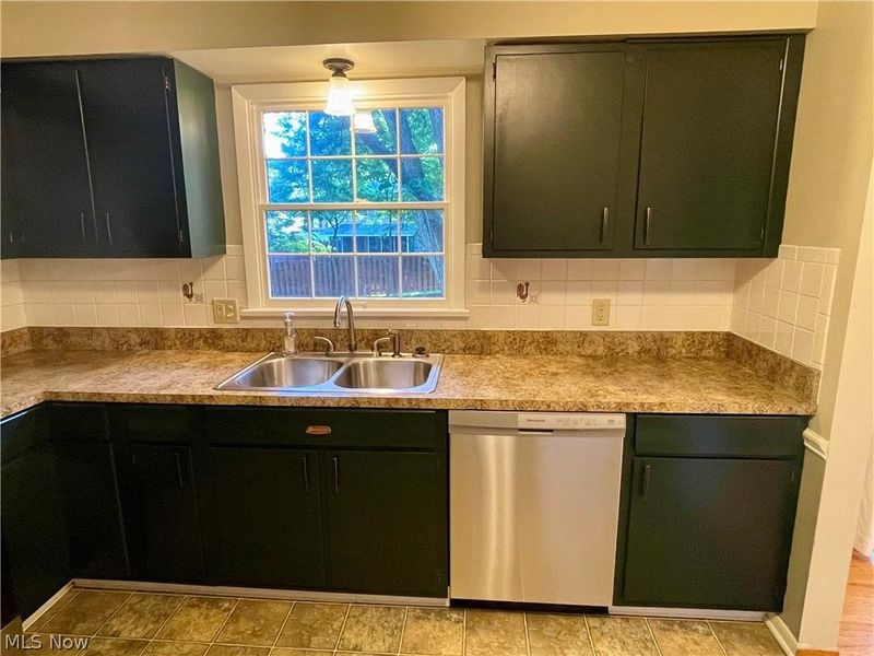 352 Owosso Avenue, Fairlawn, OH 44333 Photo 7