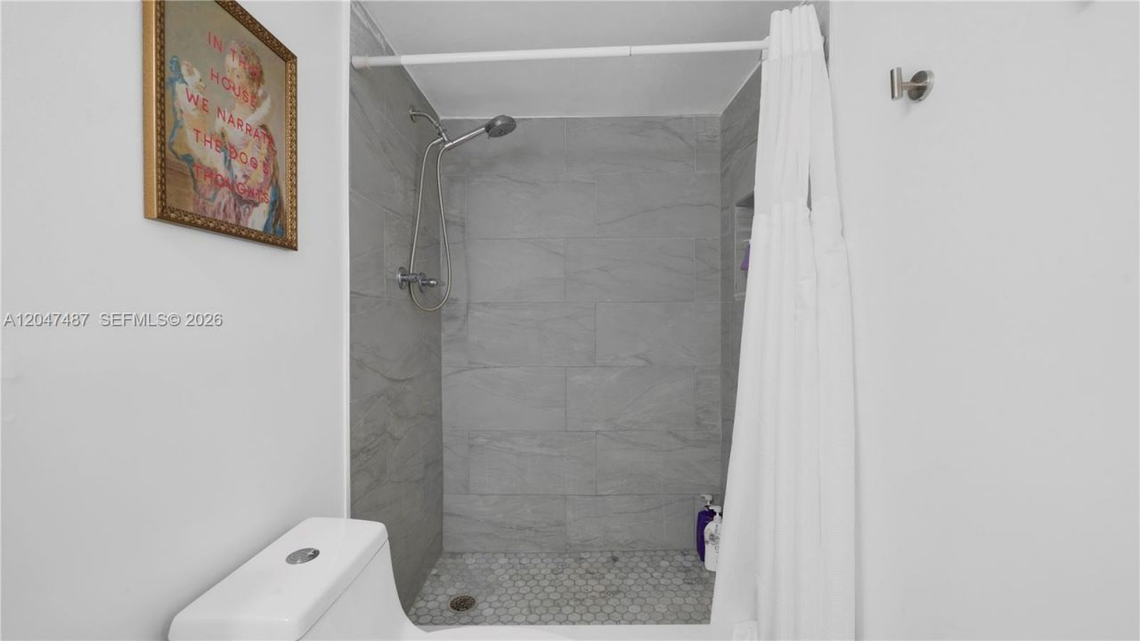 1101 NE 191st St , Unit H314, Miami, FL 33179 Photo