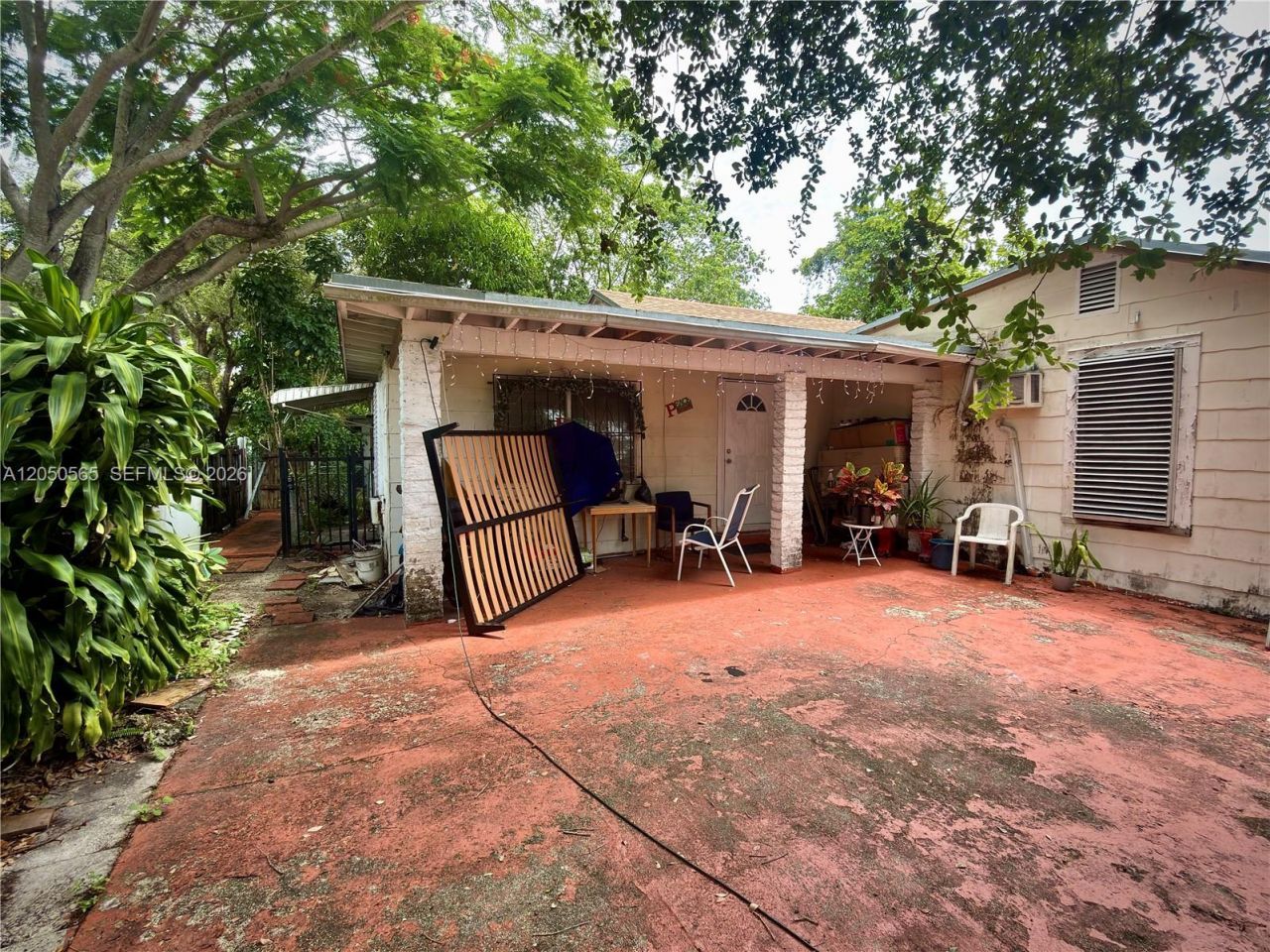 1053 NE 128th St , North Miami, FL 33161 Photo