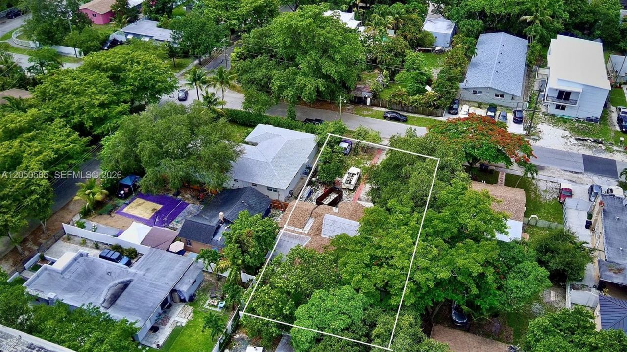 1053 NE 128th St , North Miami, FL 33161 Photo