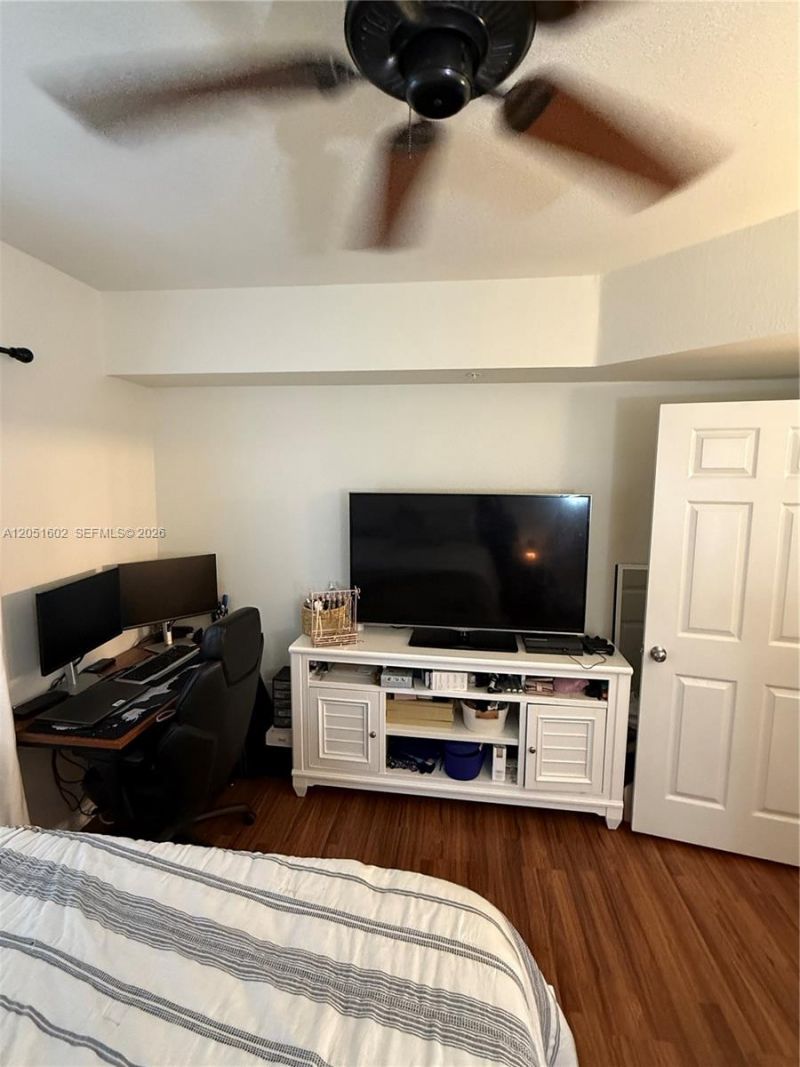 6466 Emerald Dunes Dr , Unit 206, West Palm Beach, FL 33411 Photo