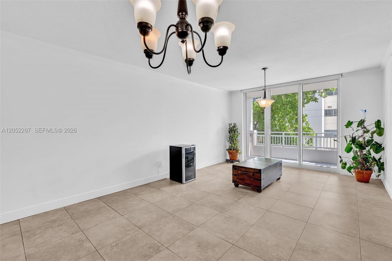 2665 SW 37th Ave, Unit 313, Miami, FL 33133 Photo