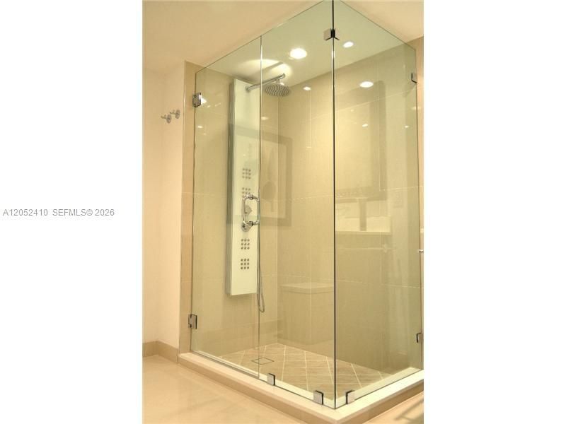 1717 N Bayshore Dr , Unit A-3642, Miami, FL 33132 Photo