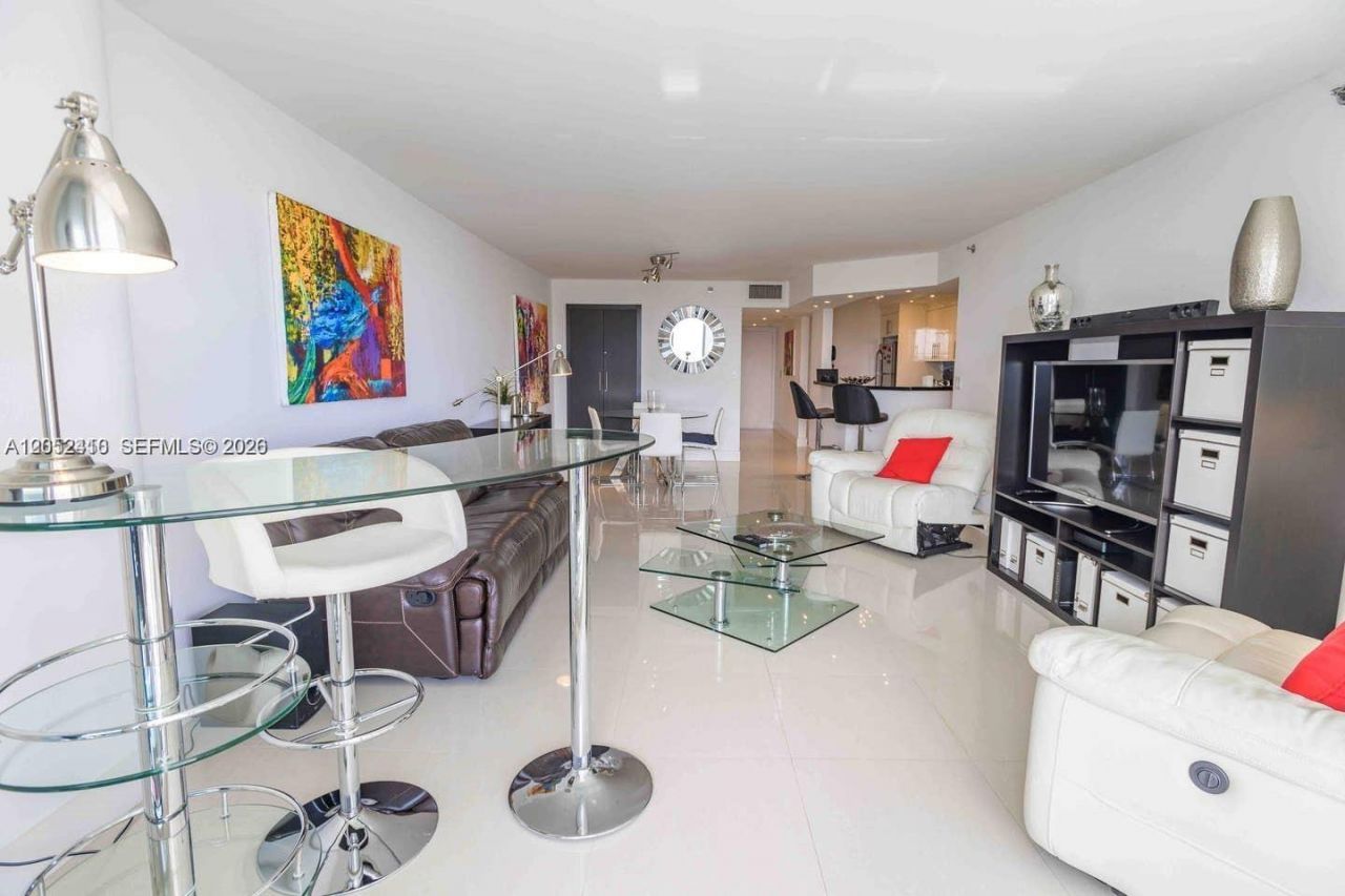 1717 N Bayshore Dr , Unit A-3642, Miami, FL 33132 Photo