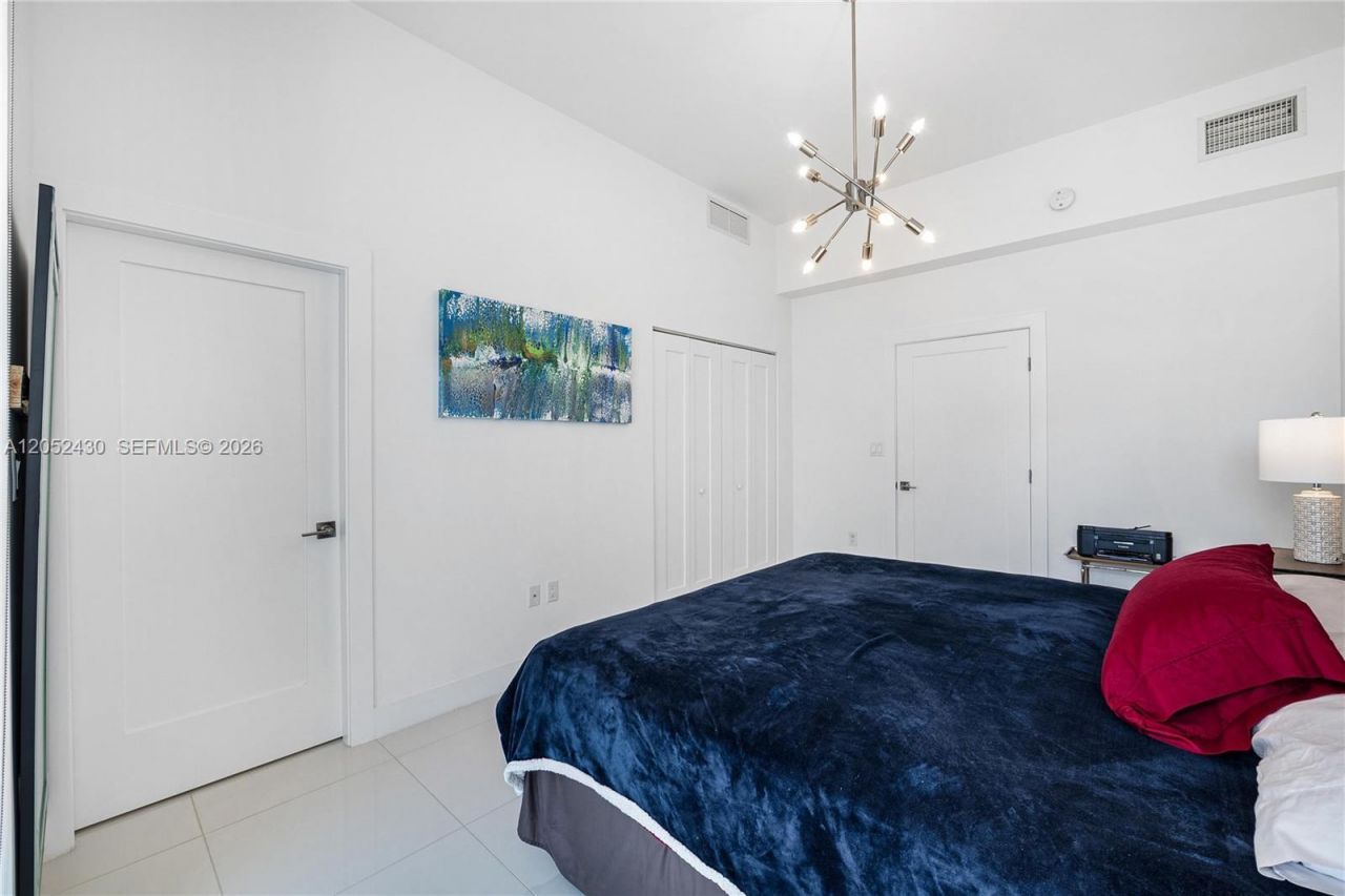 31 N Shore Dr , Unit 31, Miami Beach, FL 33141 Photo