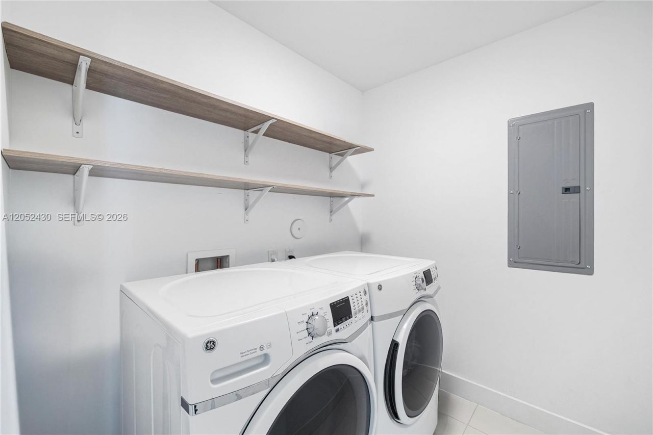 31 N Shore Dr , Unit 31, Miami Beach, FL 33141 Photo