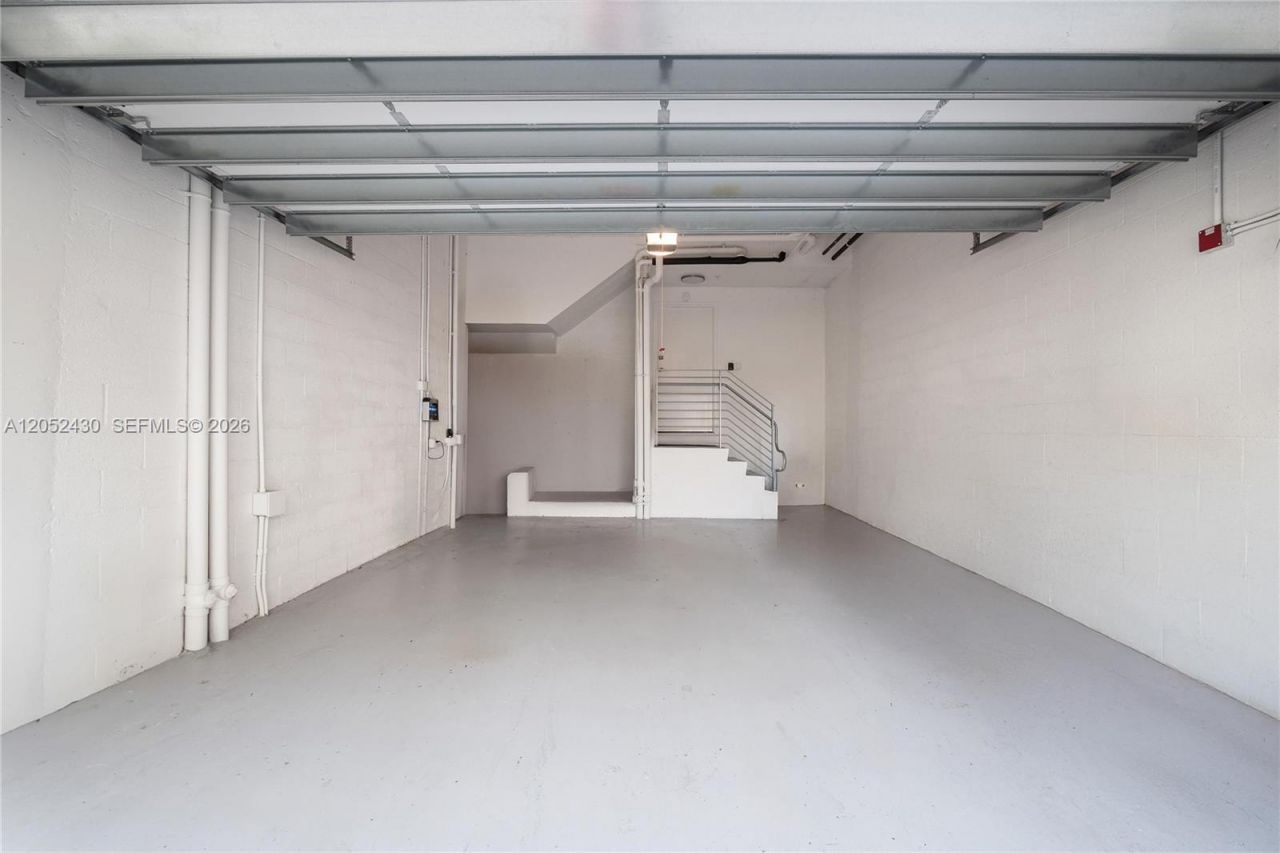 31 N Shore Dr , Unit 31, Miami Beach, FL 33141 Photo