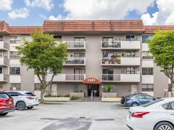 1101 SW 122nd Ave , Unit 106, Miami, FL 33184