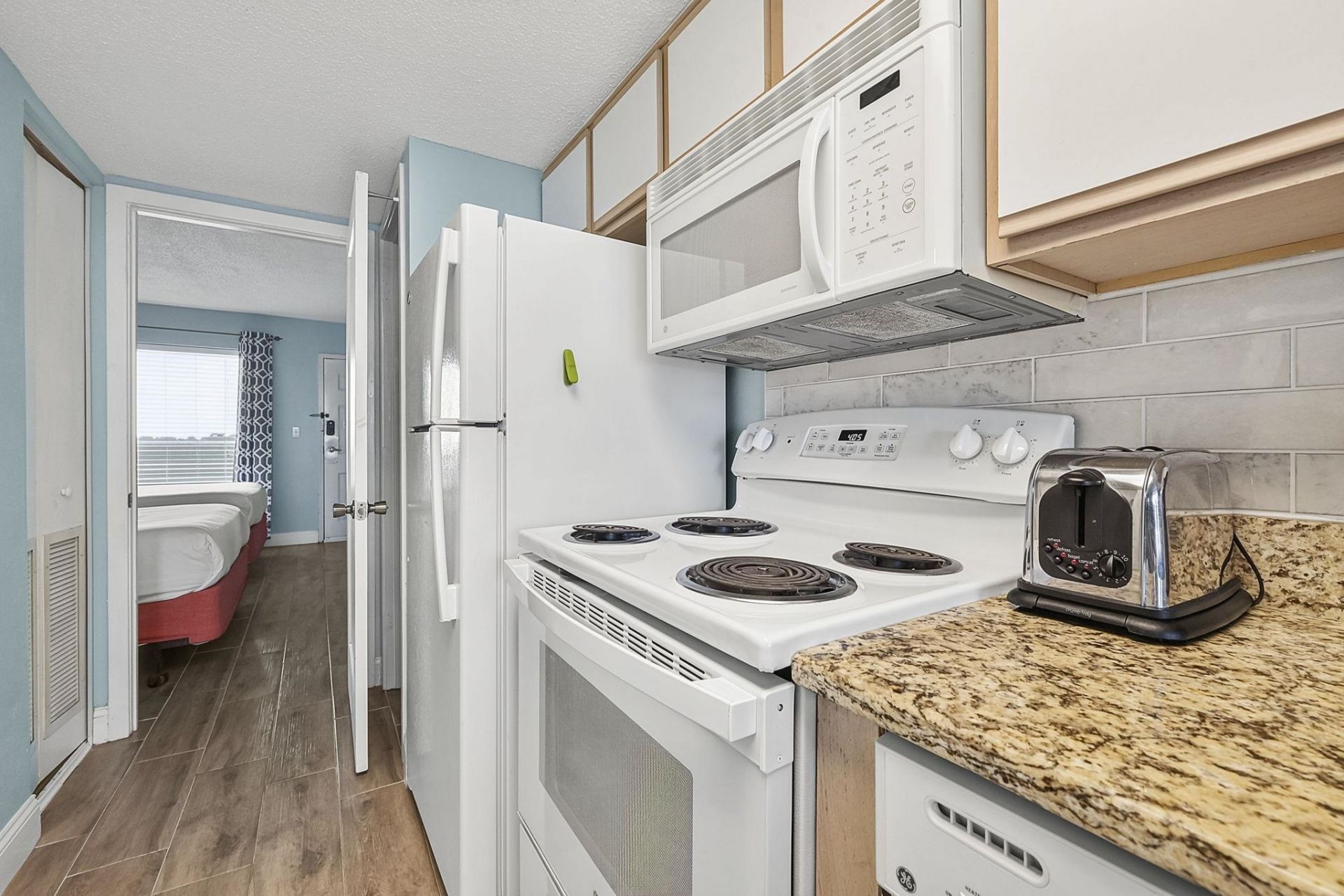161 Seawatch Dr. Photo 22