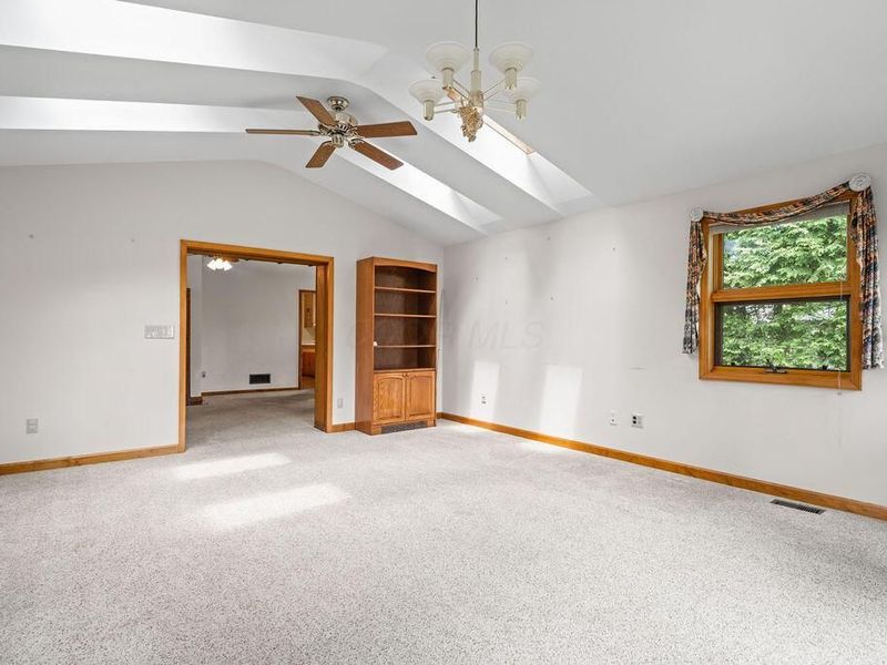 4898 Sharon Avenue , Columbus, OH 43214 Photo 16