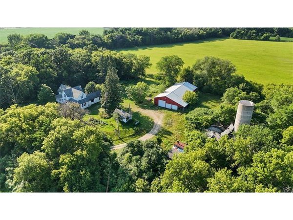 W6650 690th Avenue, Beldenville, WI 54003