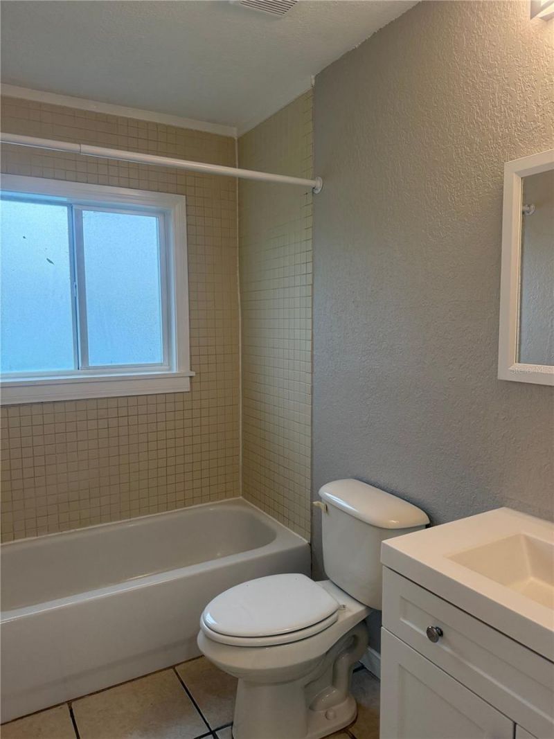 1200 70th Street N, Saint Petersburg, FL 33710 Photo