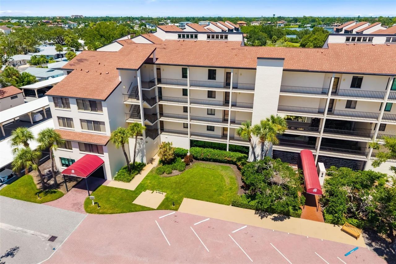 6263 Midnight Pass Road , Unit 403, Sarasota, FL 34242 Photo