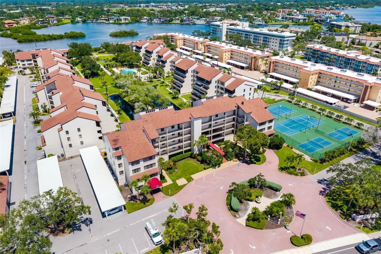 6263 Midnight Pass Road, Unit 403, Sarasota, FL 34242 Photo