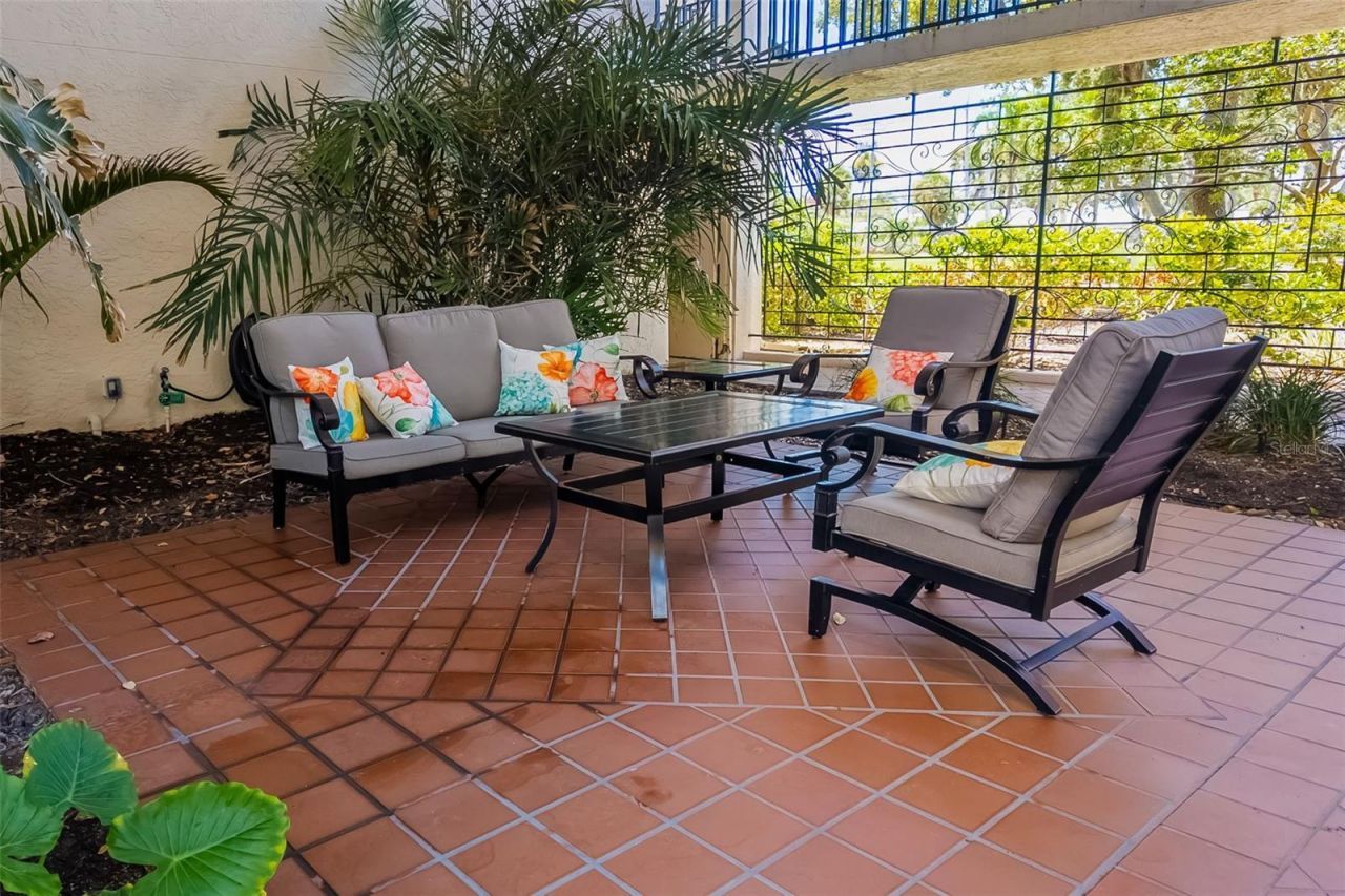 6263 Midnight Pass Road, Unit 403, Sarasota, FL 34242 Photo