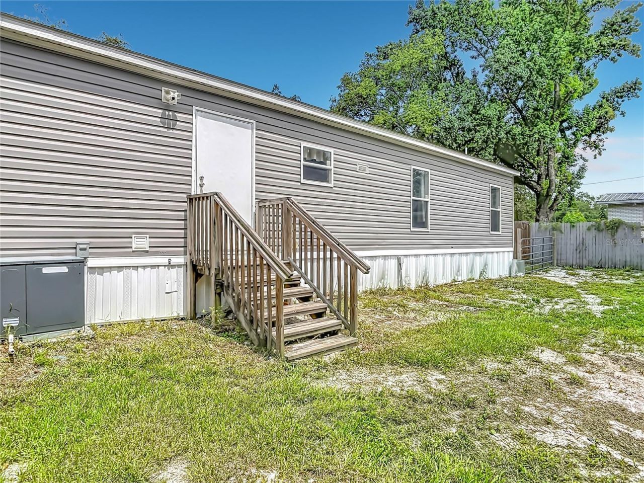 40628 Palm Drive , Eustis, FL 32736 Photo