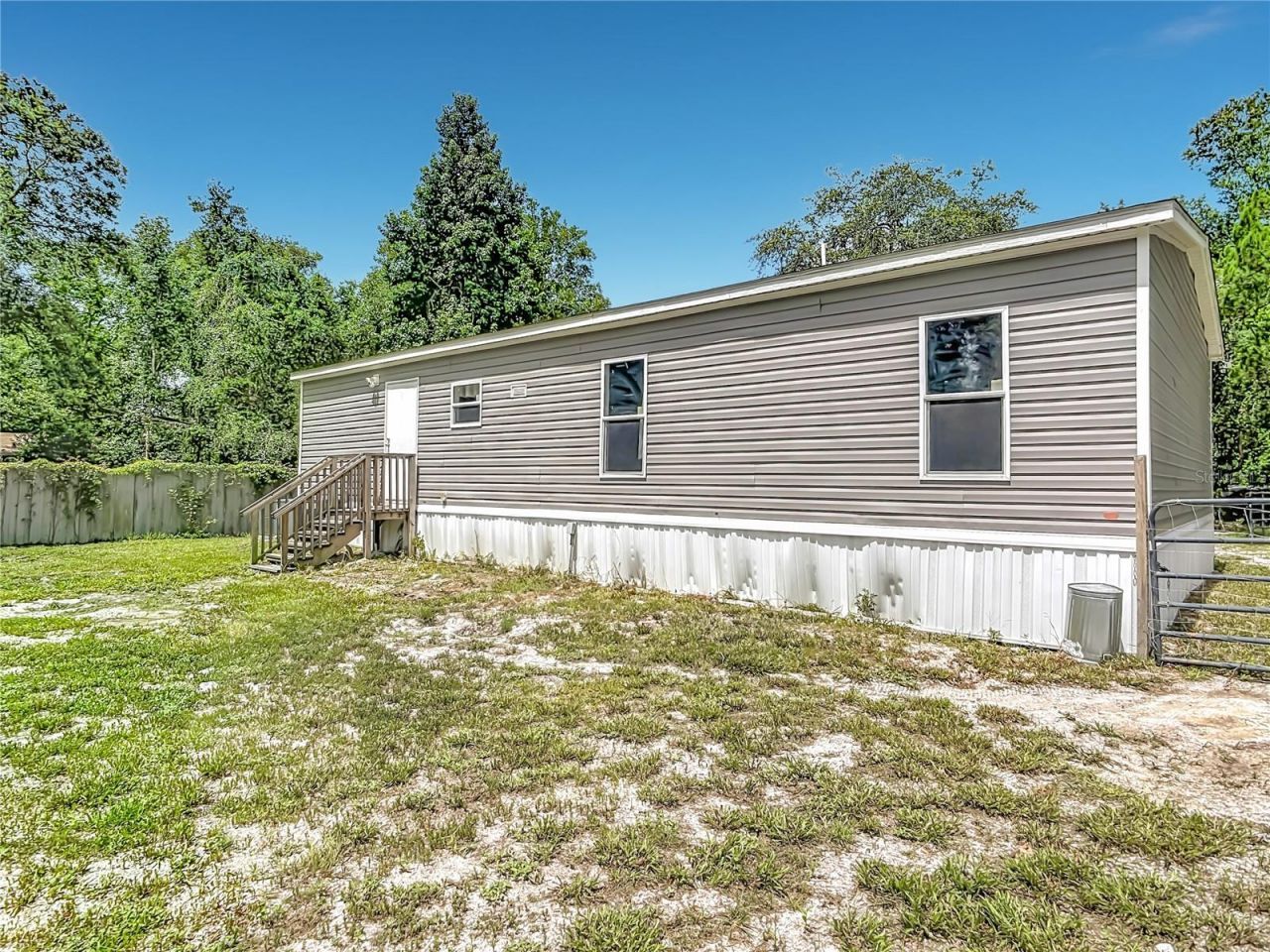 40628 Palm Drive , Eustis, FL 32736 Photo