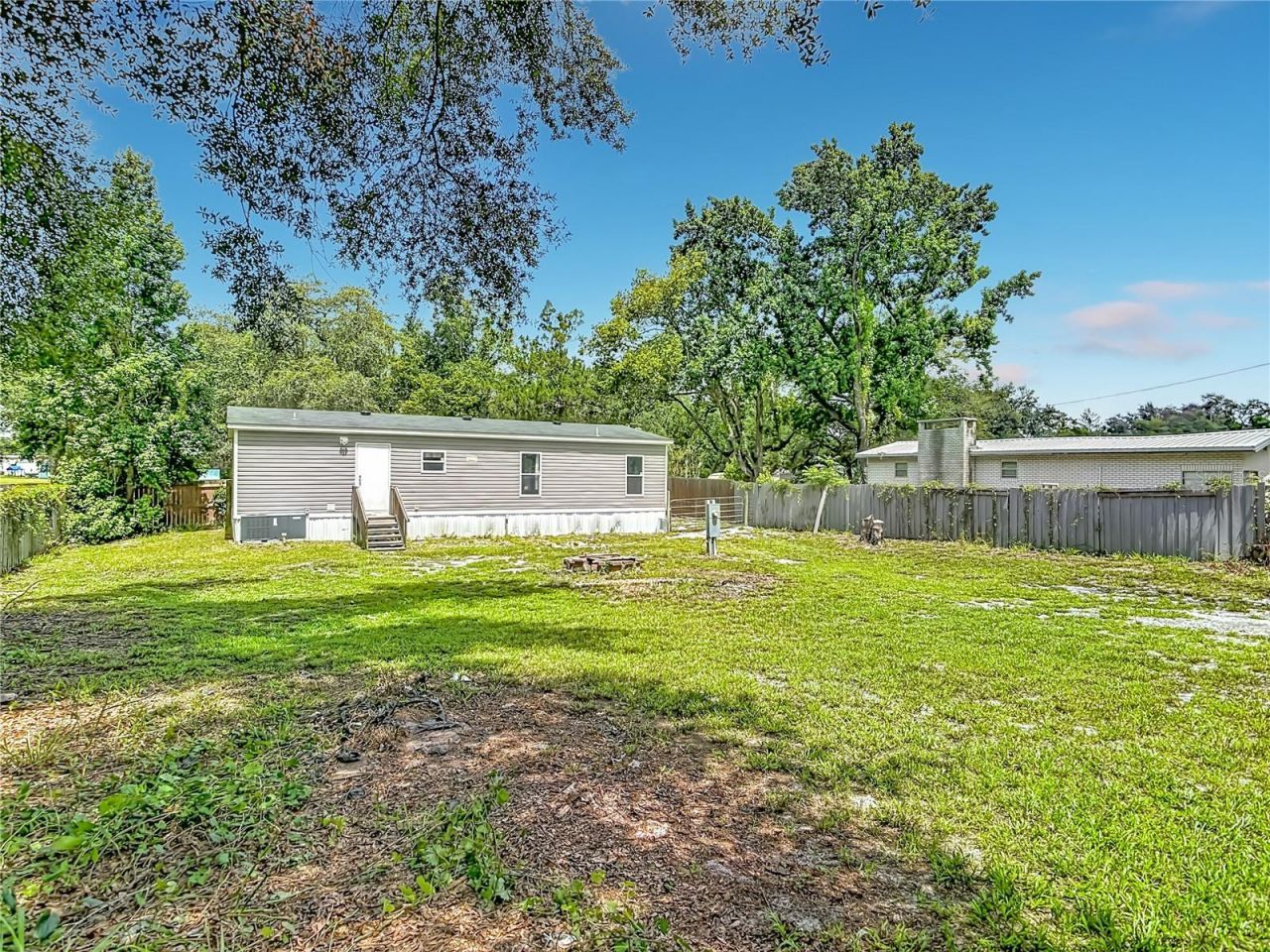 40628 Palm Drive , Eustis, FL 32736 Photo