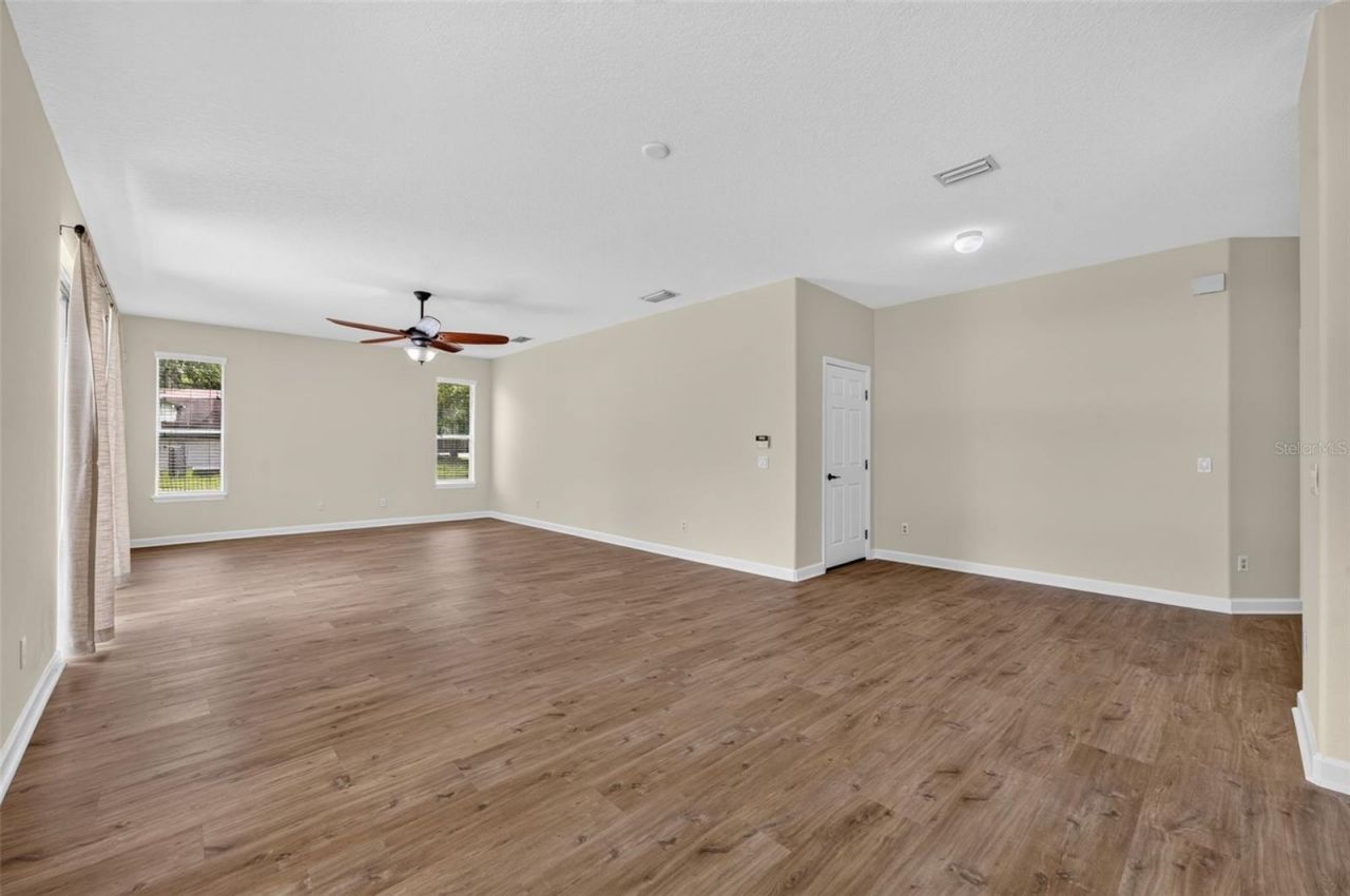 166 W 11th Street, Chuluota, FL 32766 Photo
