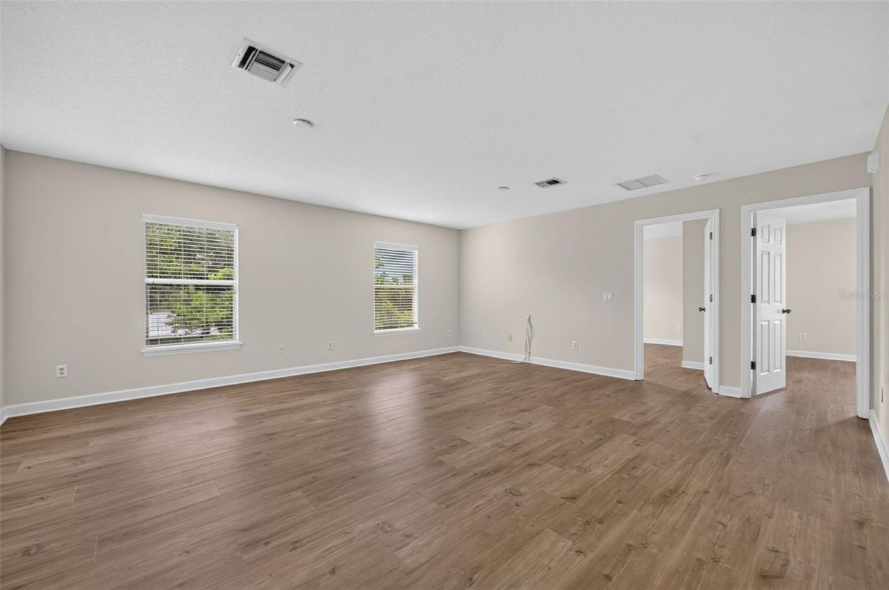 166 W 11th Street, Chuluota, FL 32766 Photo
