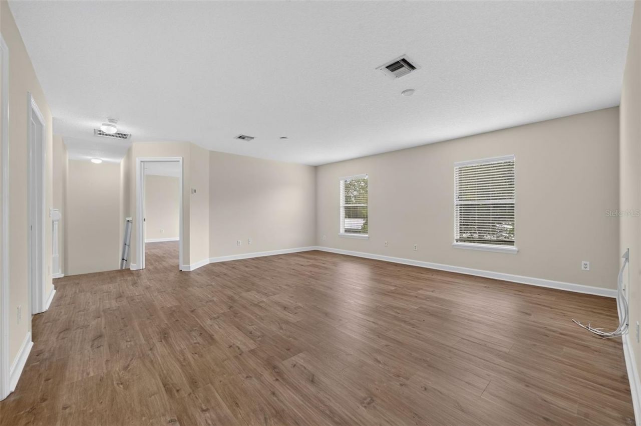 166 W 11th Street, Chuluota, FL 32766 Photo