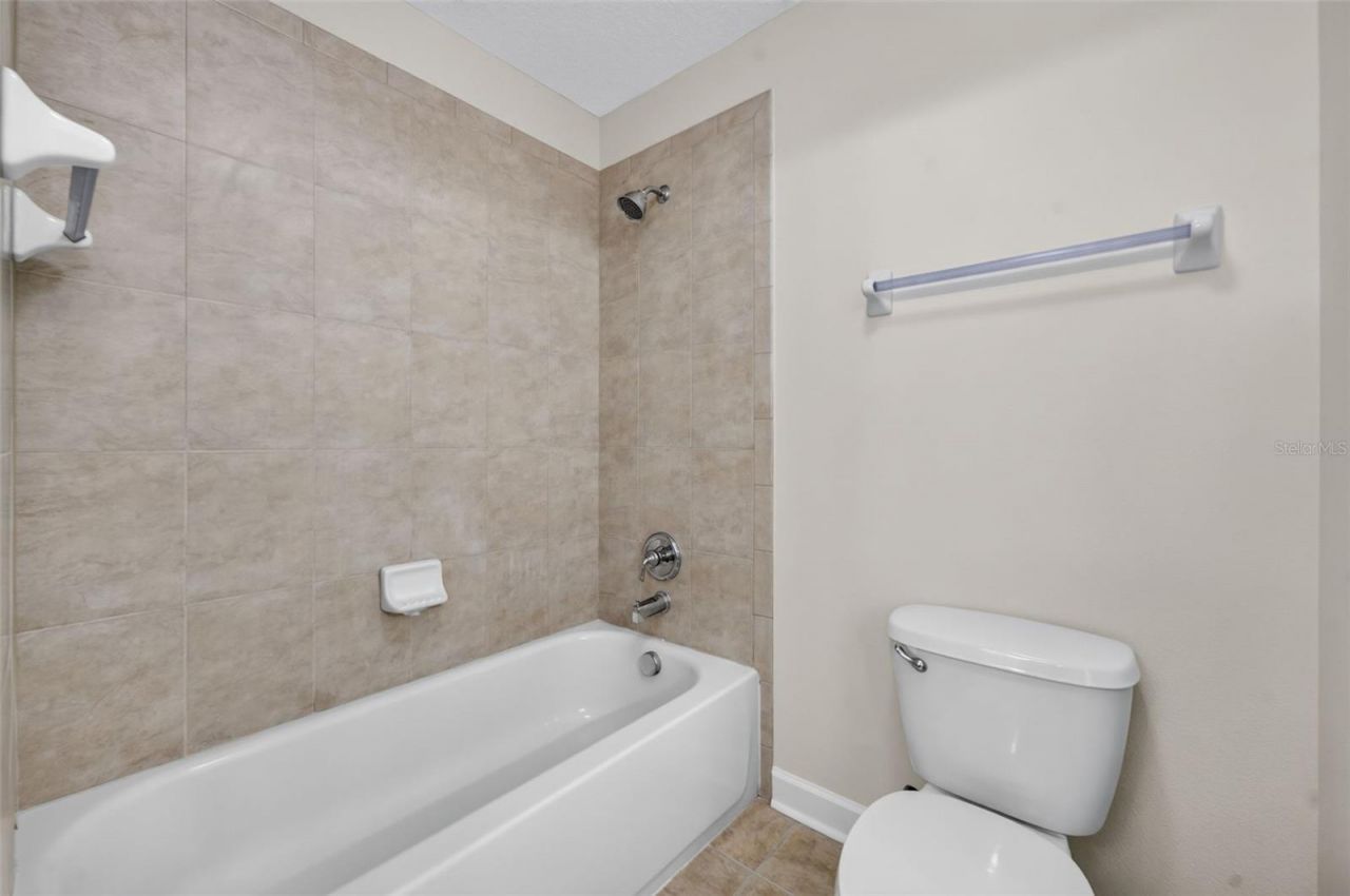 166 W 11th Street, Chuluota, FL 32766 Photo