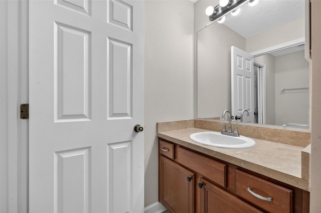 166 W 11th Street, Chuluota, FL 32766 Photo