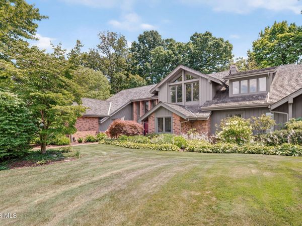 10620 Cardiff Road, Perrysburg, OH 43551