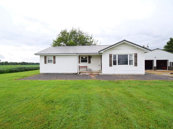 9871 N Nason Lane , Mt Vernon, IL 62864