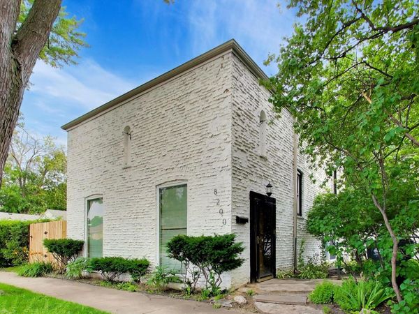8200 Major Avenue , Morton Grove, IL 60053