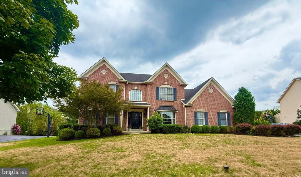 915 NOAHS CIRCLE , WARRINGTON, PA 18976