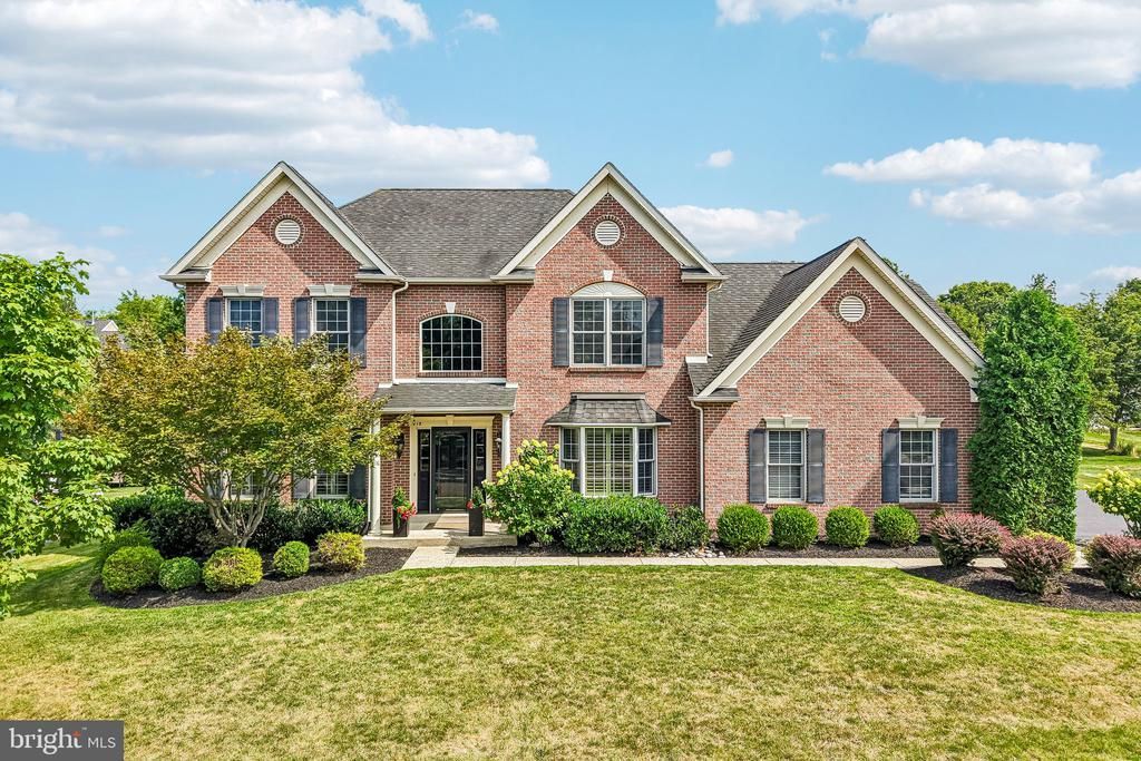 915 NOAHS CIRCLE, WARRINGTON, PA 18976