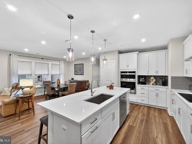 21630 HAWKSBILL HIGH CIRCLE , Unit 204, STERLING, VA 20164