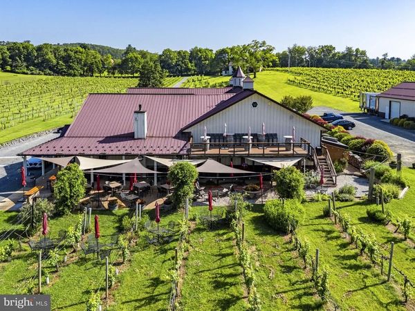 6190 GEORGETOWN ROAD , BROAD RUN, VA 20137