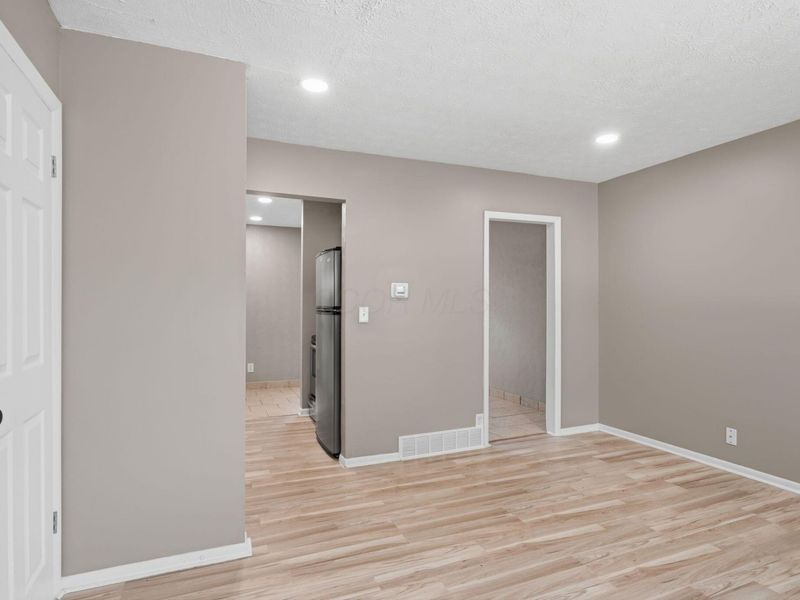2331 Dunning Court, Columbus, OH 43219 Photo 12