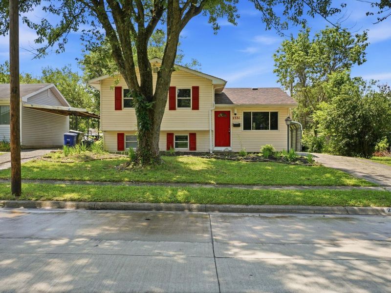 2331 Dunning Court, Columbus, OH 43219 Photo 3