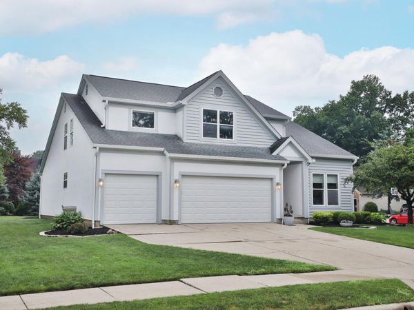 386 Shelby Avenue W, Powell, OH 43065