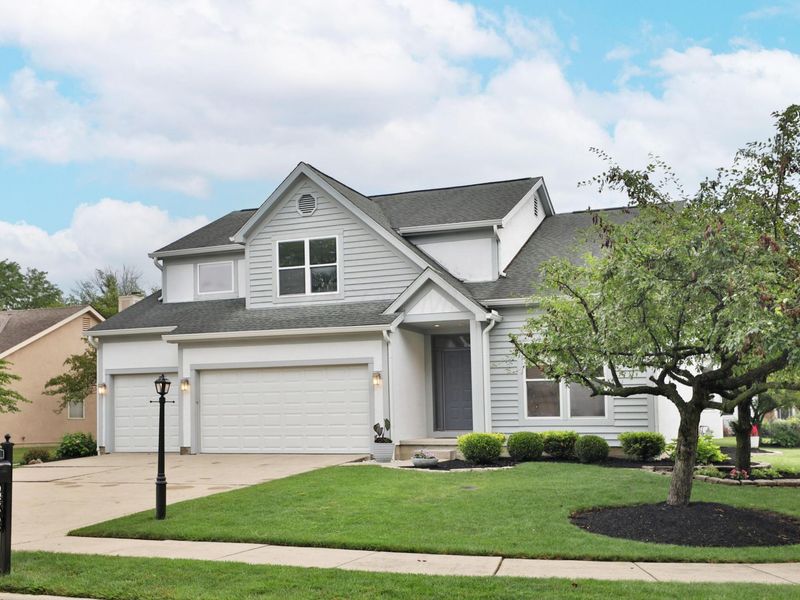 386 Shelby Avenue W, Powell, OH 43065 Photo 2