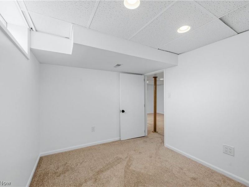 2798 Randolph Street NW, Warren, OH 44485 Photo 28